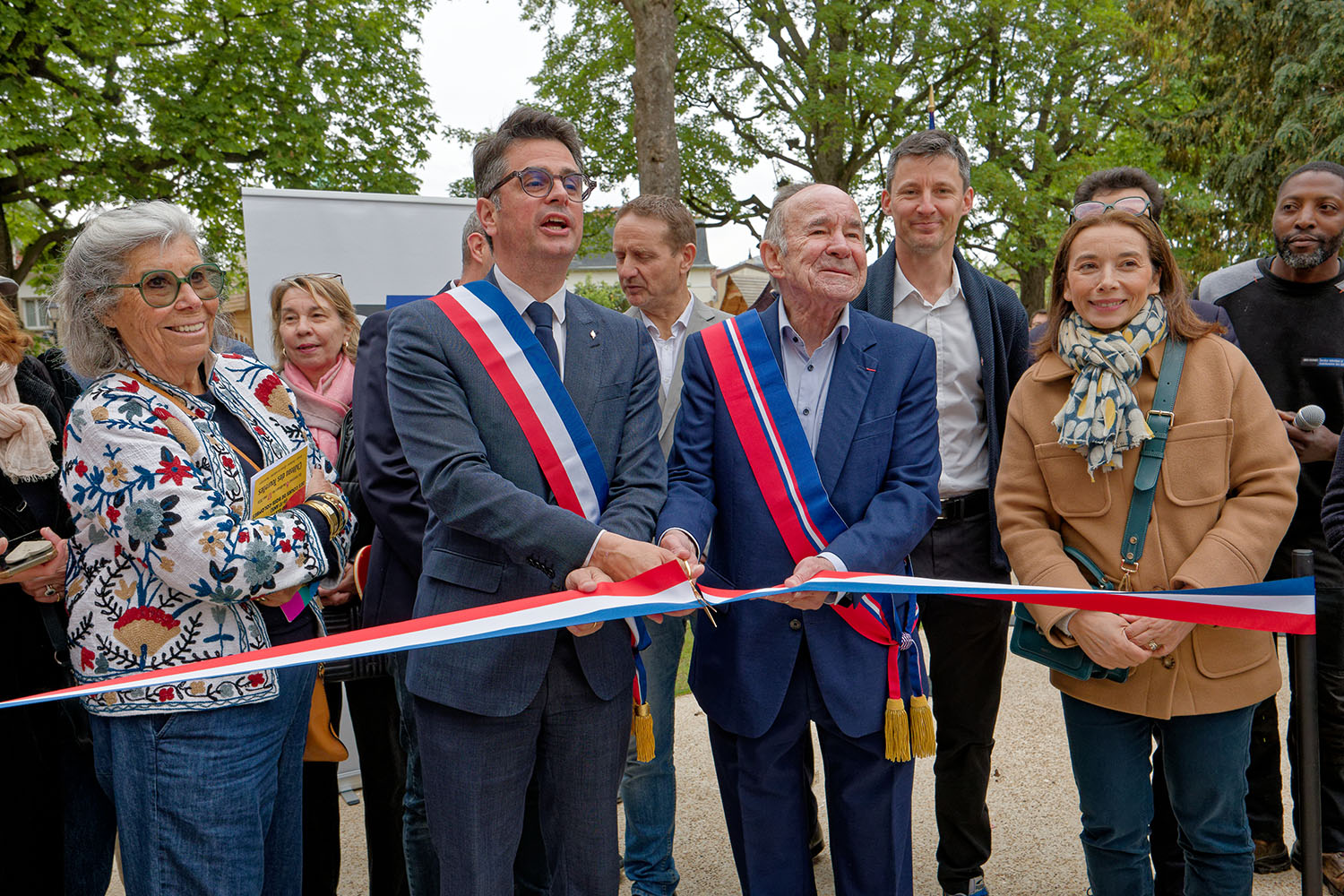PHOTOS : INAUGURATION DU PARC DES TOURELLES RÉNOVÉ